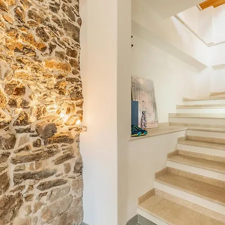 Dommu De Pedra Apartment
